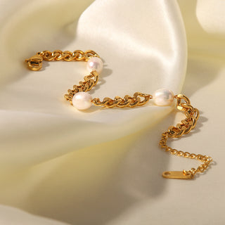 Good Things Come in Threes Pearls Bracelet- 18K gold